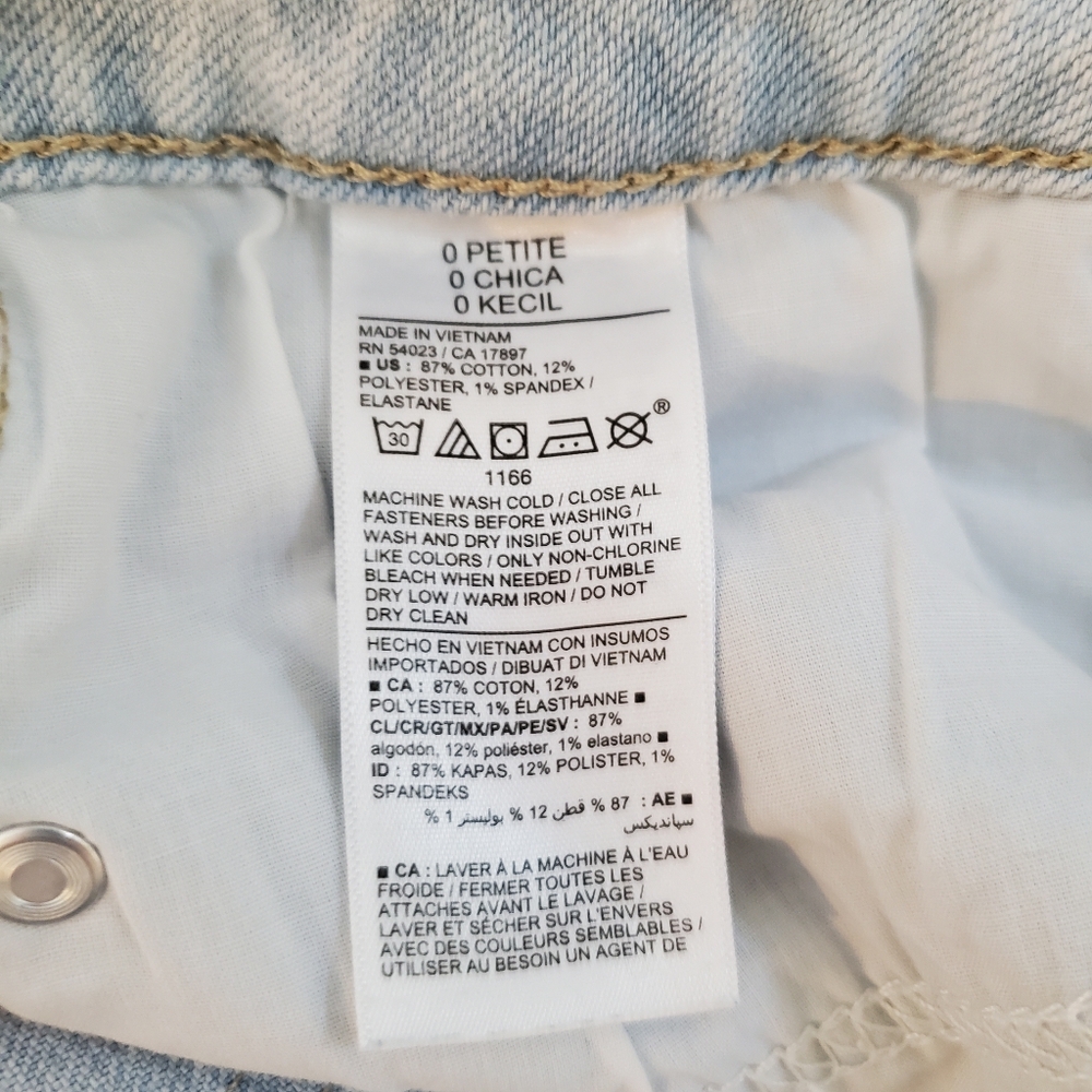 Old Navy - OG Straight- High Rise Design - Picture 4 of 5